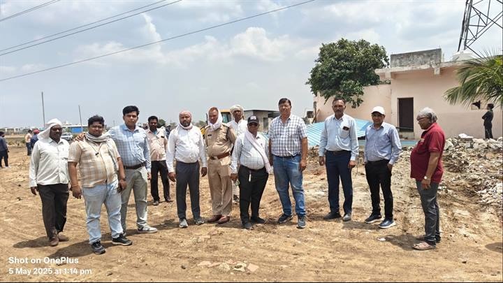 कॉलोनी निर्माण गतिविधियों पर कड़ी कार्रवाई कॉलोनी निर्माण गतिविधियों पर कड़ी कार्रवाई