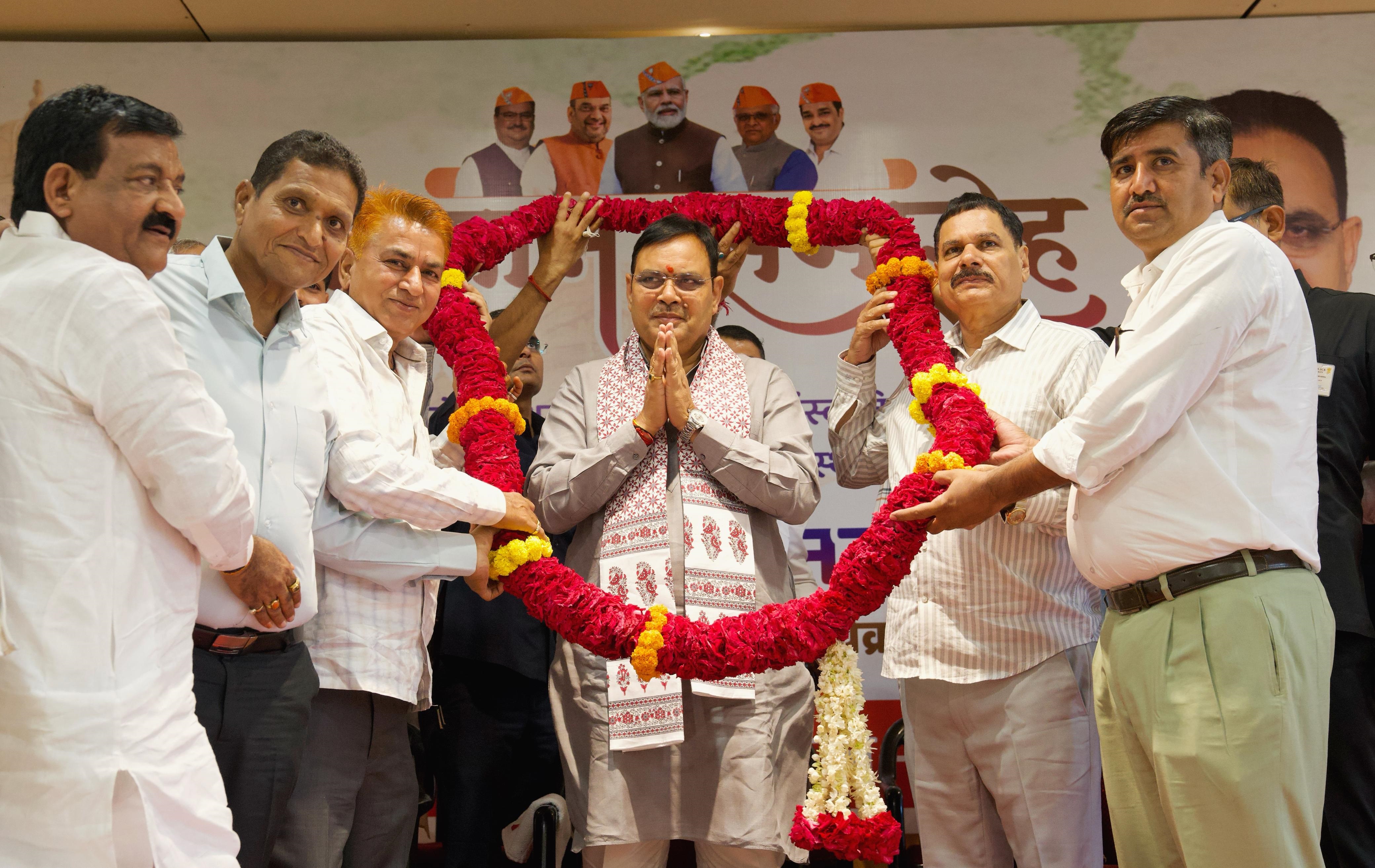 राजस्थानी समाज द्वारा आयोजित सम्मान समारोह
