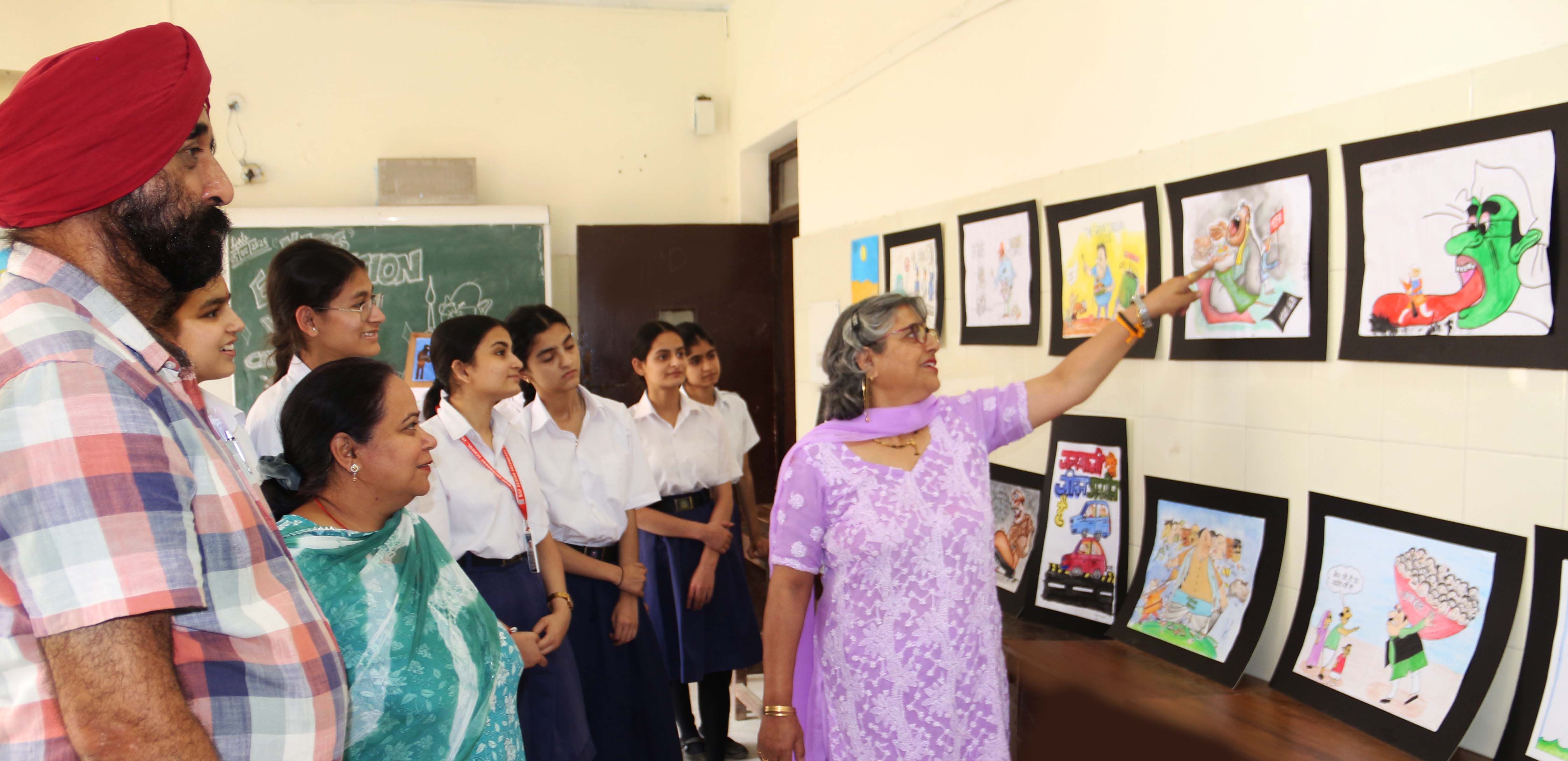 बीएसएफ सीनियर सेकेंडरी स्कूल जम्मू में विश्व कार्टूनिस्ट दिवस धूमधाम से मनाया गया