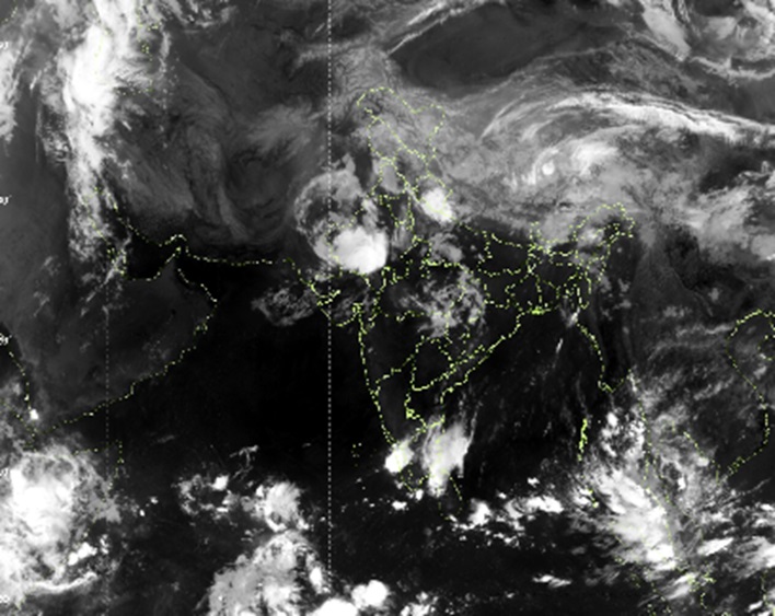 उपग्रह से प्राप्त छवि। सौ.-भारत मौसम विज्ञान विभाग उपग्रह से प्राप्त छवि। सौ.-भारत मौसम विज्ञान विभाग