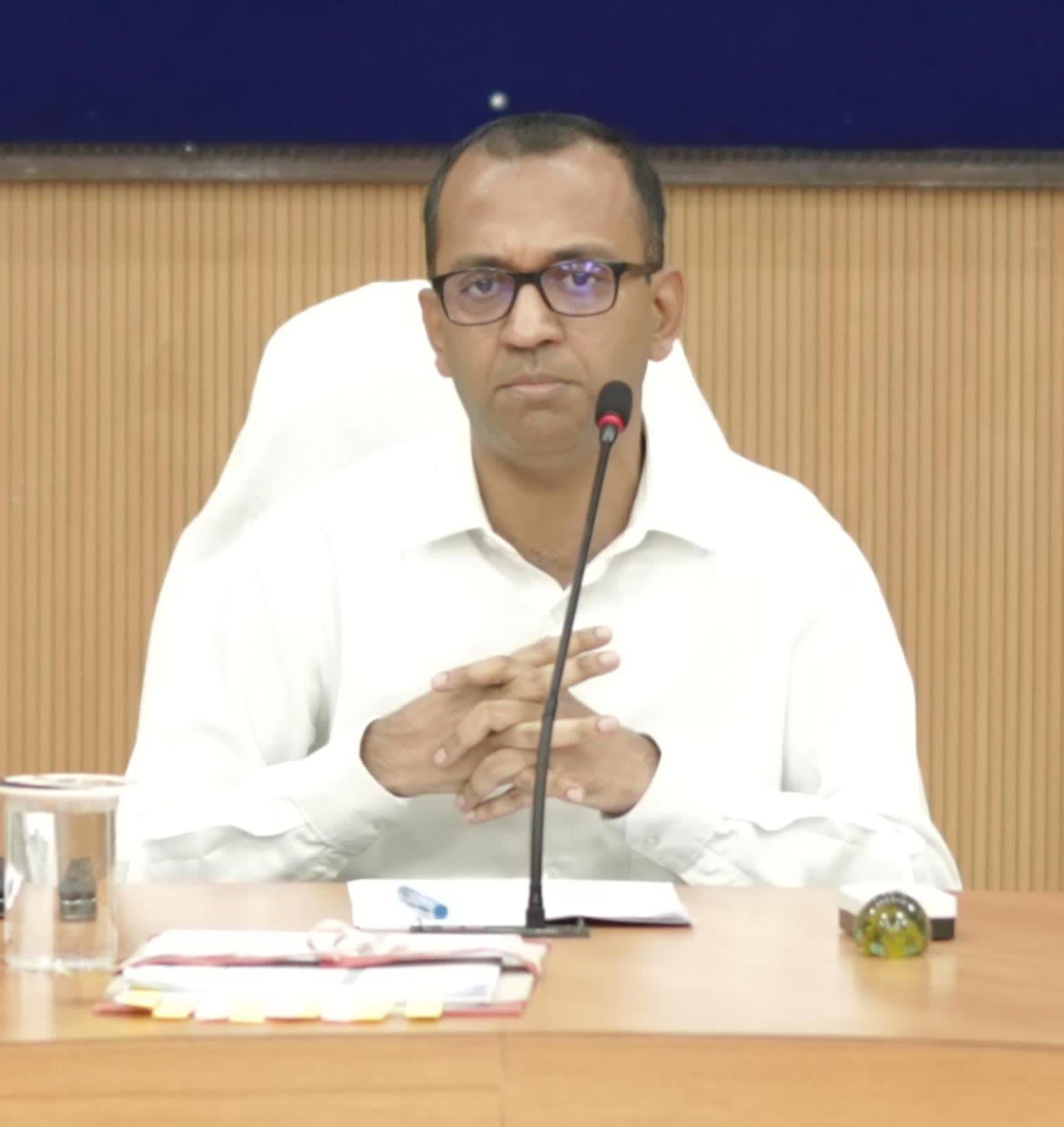 कोरबा: पेंशन,राशनकार्ड और वन अधिकार पत्र के प्राप्त आवेदनों को गंभीरता से निराकरण के निर्देश, कलेक्टर ने समय सीमा की बैठक में दिये निर्देश कोरबा: पेंशन,राशनकार्ड और वन अधिकार पत्र के प्राप्त आवेदनों को गंभीरता से निराकरण के निर्देश, कलेक्टर ने समय सीमा की बैठक में दिये निर्देश