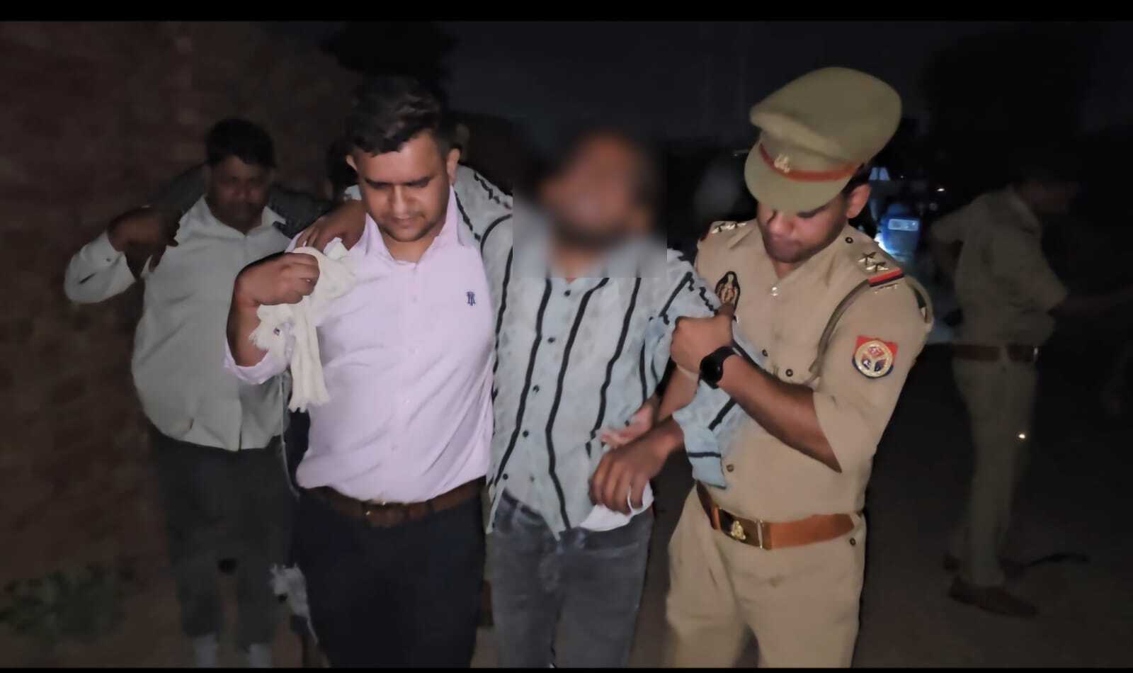 गिरफ्तार अभियुक्त गिरफ्तार अभियुक्त