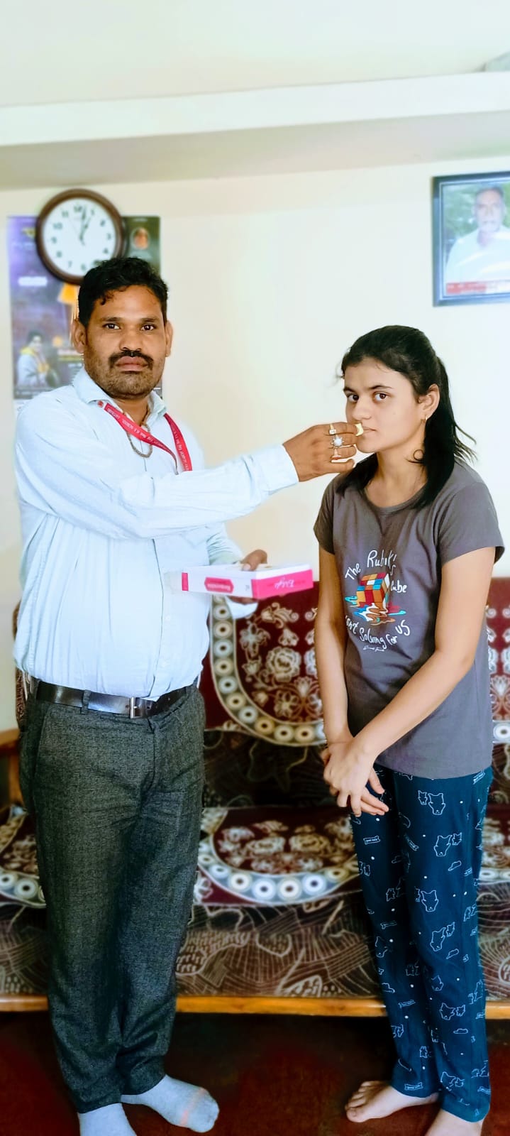 अकृति दसवें स्थान अकृति दसवें स्थान