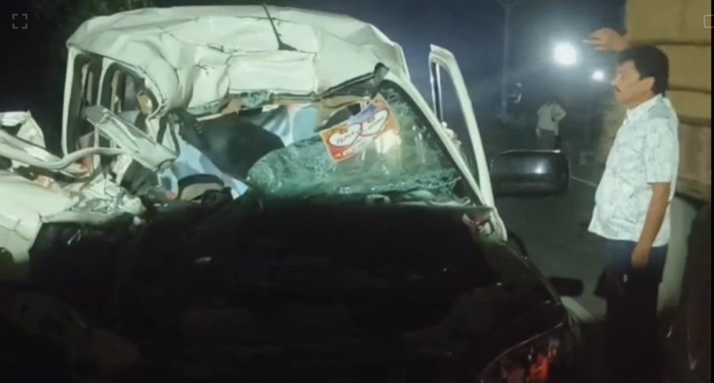 दुर्घटनाग्रस्त स्कॉर्पियो दुर्घटनाग्रस्त स्कॉर्पियो