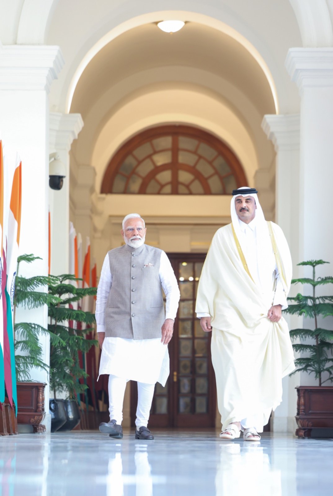 प्रधानमंत्री नरेन्द्र मोदी और कतर (Qatar) के अमीर प्रधानमंत्री नरेन्द्र मोदी और कतर (Qatar) के अमीर