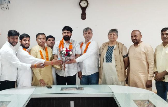 सोनीपत: जिला कबड्डी संघ की नव नियुक्त कार्यकारिणी सोनीपत: जिला कबड्डी संघ की नव नियुक्त कार्यकारिणी