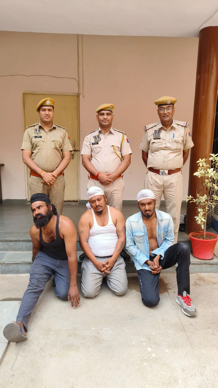 गुजरात की ताला-चाबी गैंग का भंडाफोड़ गुजरात की ताला-चाबी गैंग का भंडाफोड़