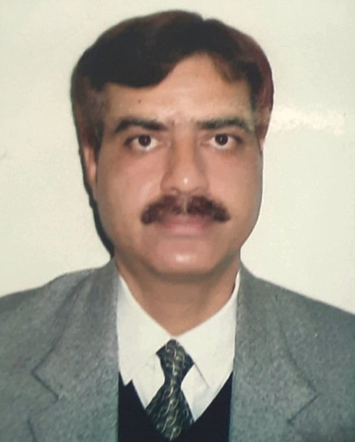डॉ. एसएस डोगरा ने संभाला मेडिकल कॉलेज नाहन के प्रिंसीपल का कार्यभार डॉ. एसएस डोगरा ने संभाला मेडिकल कॉलेज नाहन के प्रिंसीपल का कार्यभार