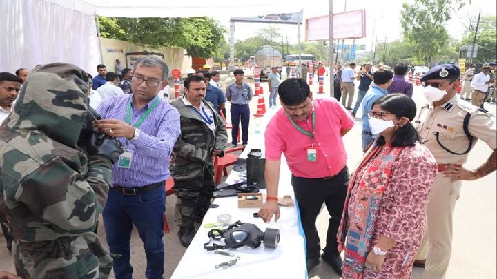ग्वालियरः रासायनिक दुर्घटना से निपटने की तैयारियों की भी हुई मॉकड्रिल