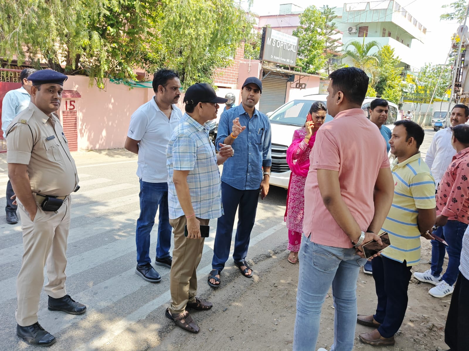 जयजा लेते प्रशासक जयजा लेते प्रशासक