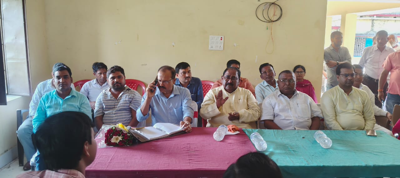 योजनाओं में रिशवत वसूली करने पर नपेंगे अधिकारी - विधायक योजनाओं में रिशवत वसूली करने पर नपेंगे अधिकारी - विधायक