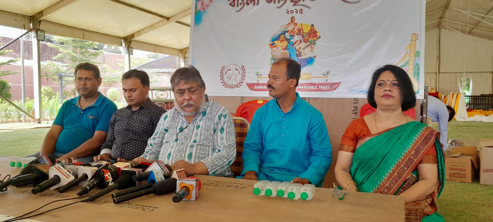 प्रेस वार्ता की तस्वीर प्रेस वार्ता की तस्वीर
