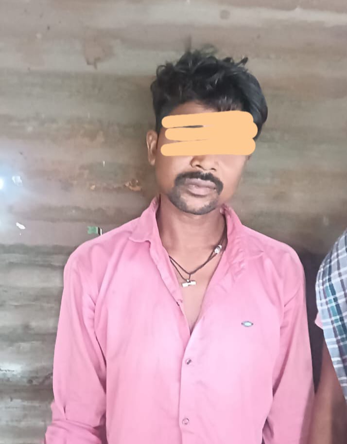 गिरफ्तार किए गए तस्कर गिरफ्तार किए गए तस्कर