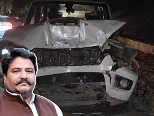 पूर्व मंत्री गिर्राज दंडाेतिया सड़क हादसे में गंभीर घायल पूर्व मंत्री गिर्राज दंडाेतिया सड़क हादसे में गंभीर घायल