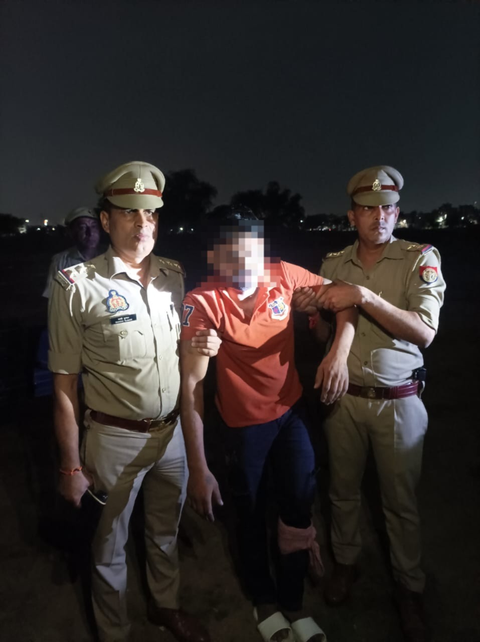 आरोपी बदमाश आरोपी बदमाश