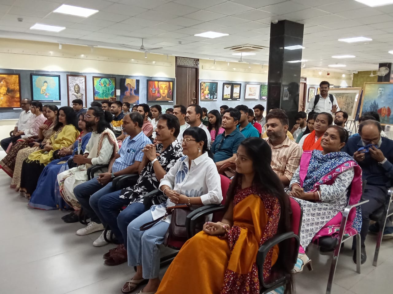 अन्तरराष्ट्रीय कला प्रदर्शनी  एवं प्रमाण-पत्र वितरण कार्यक्रम सम्पन्न*