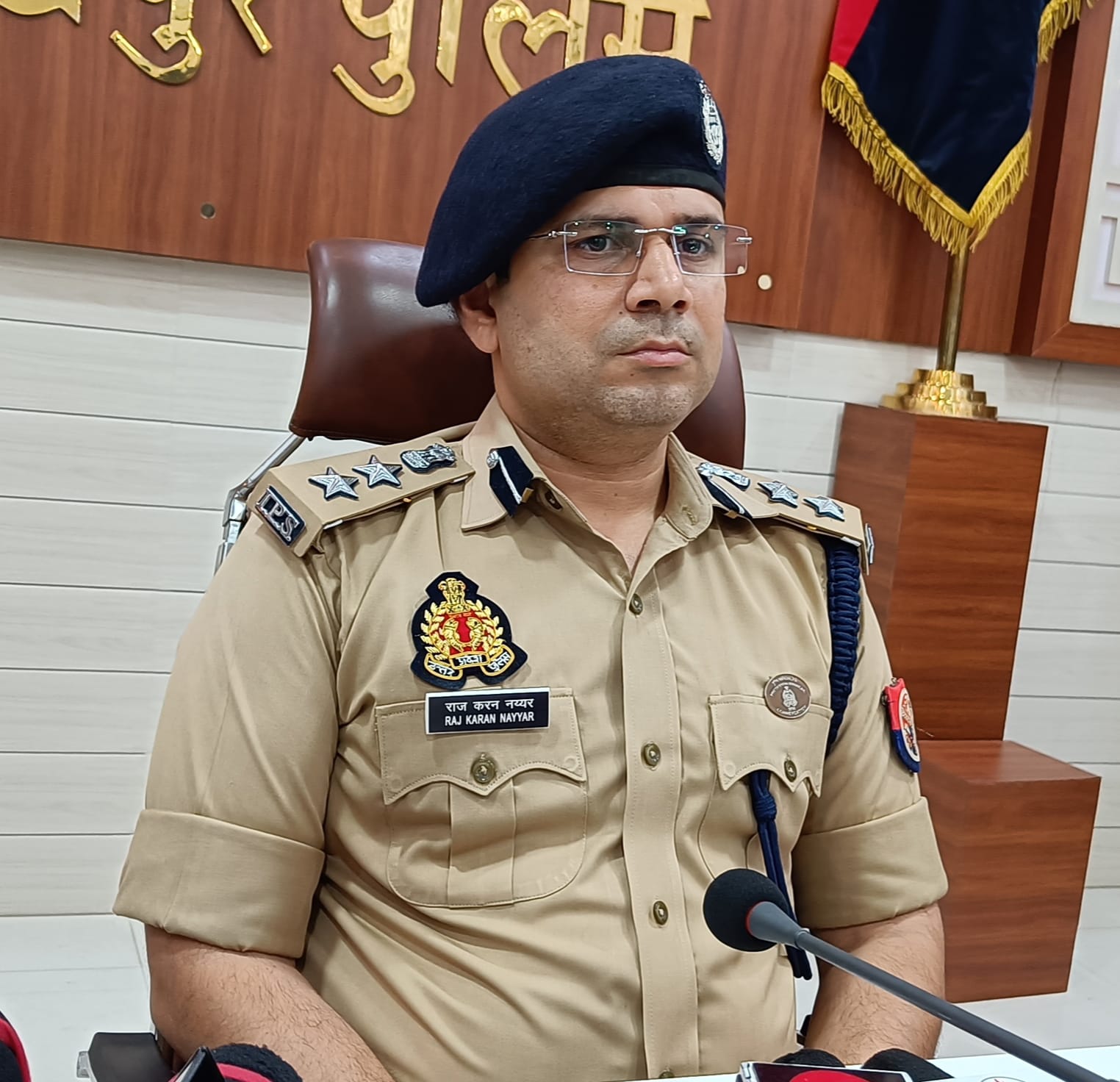 अपराधियों पर अंकुश लगा कर गोरखपुर को अपराध मुक्त जनपद बनाना पहली प्राथमिकता:एसएसपी* अपराधियों पर अंकुश लगा कर गोरखपुर को अपराध मुक्त जनपद बनाना पहली प्राथमिकता:एसएसपी*