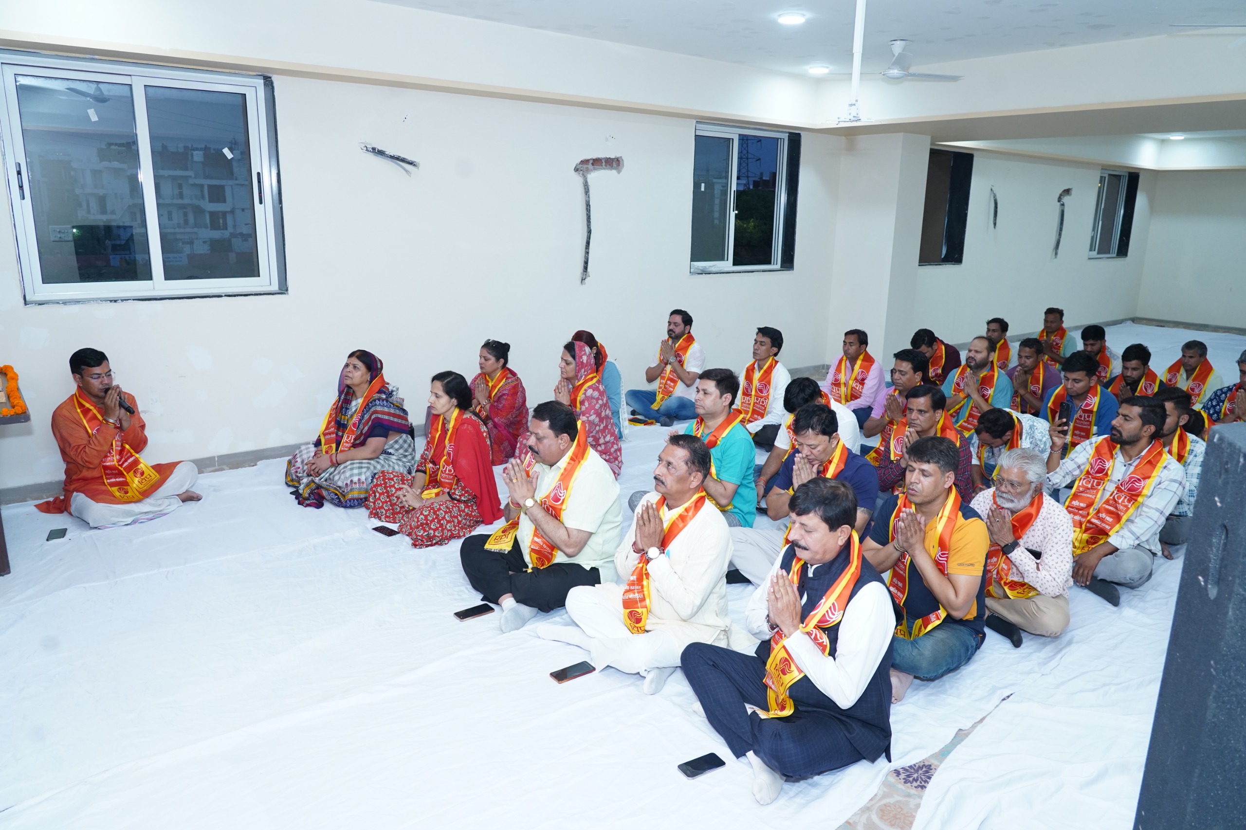 विप्र फाउंडेशन ने किया भारत की जीत के लिए राष्ट्र जय यज्ञ विप्र फाउंडेशन ने किया भारत की जीत के लिए राष्ट्र जय यज्ञ