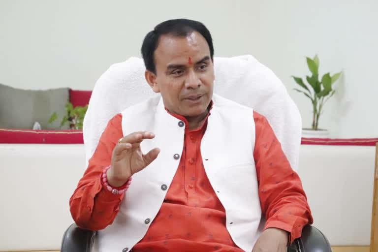 उच्च शिक्षा मंत्री धन सिंह रावत। उच्च शिक्षा मंत्री धन सिंह रावत।