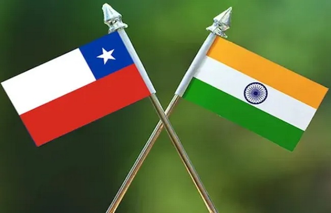 भारत और चिली के लोगो का प्रतीकात्मक चित्र भारत और चिली के लोगो का प्रतीकात्मक चित्र