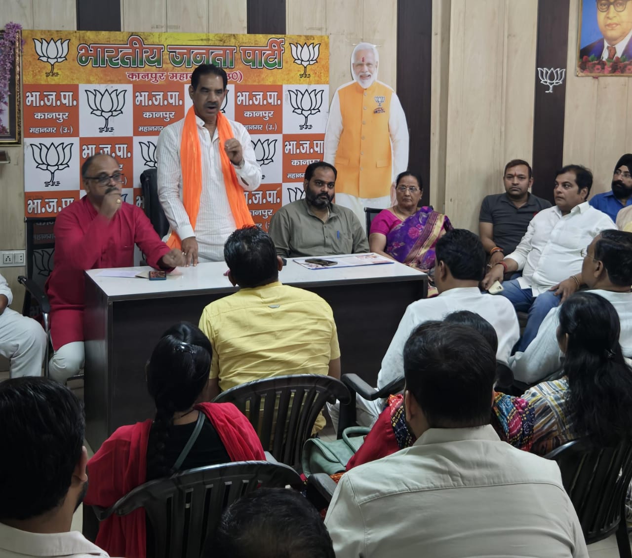 बीजेपी का प्रत्येक कार्यकर्ता अपनी स्वेच्छा से करें रक्तदान बीजेपी का प्रत्येक कार्यकर्ता अपनी स्वेच्छा से करें रक्तदान