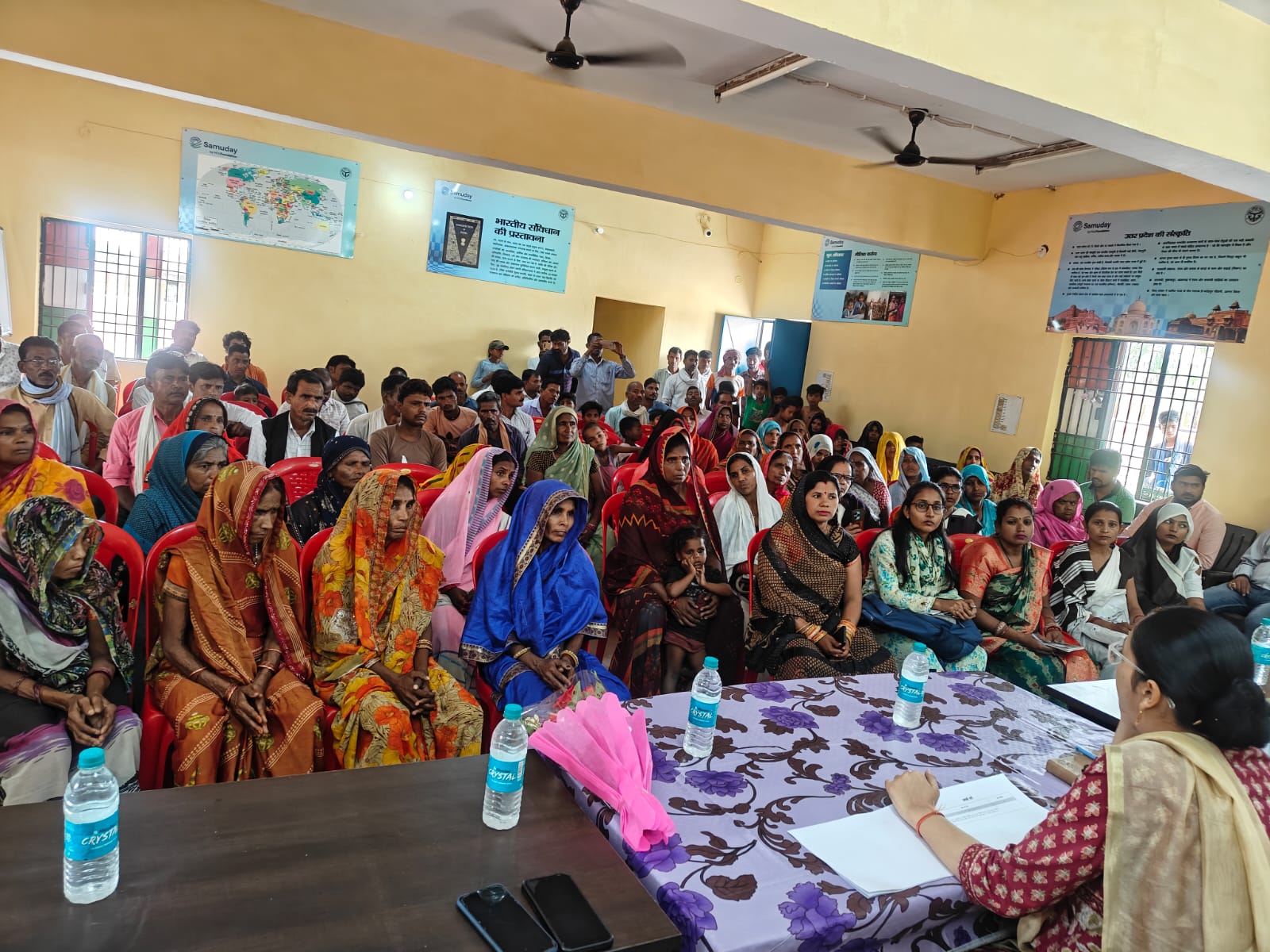 अनुपस्थित अधिकारियों को कारण बताओ नोटिस जारी करने के साथ अग्रिम आदेशों तक वेतन बाधित रखा जाये:- मुख्य विकास अधिकारी अनुपस्थित अधिकारियों को कारण बताओ नोटिस जारी करने के साथ अग्रिम आदेशों तक वेतन बाधित रखा जाये:- मुख्य विकास अधिकारी