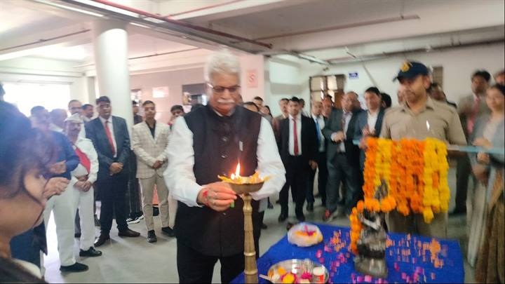 ग्वालियरः नेशनल लोक अदालत में आपसी समझौते से निराकृत हुए 8122 प्रकरण ग्वालियरः नेशनल लोक अदालत में आपसी समझौते से निराकृत हुए 8122 प्रकरण