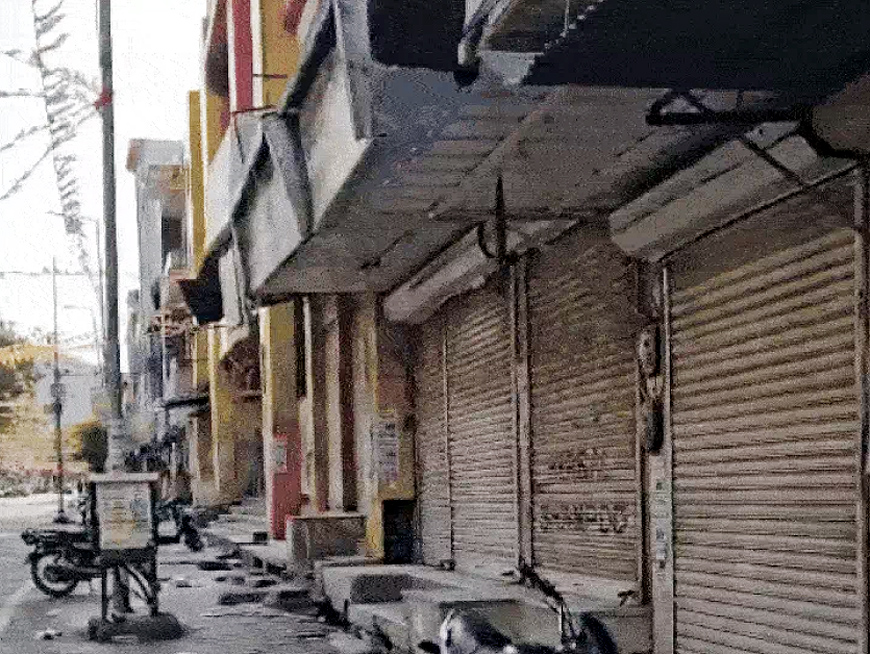 बाड़मेर में रेड हाई अलर्ट जारी, प्रशासन ने की सभी को घरों में जाने और रहने की अपील : अंधेरे में डूबे शहर में कर्फ्यू जैसे हालात बाड़मेर में रेड हाई अलर्ट जारी, प्रशासन ने की सभी को घरों में जाने और रहने की अपील : अंधेरे में डूबे शहर में कर्फ्यू जैसे हालात