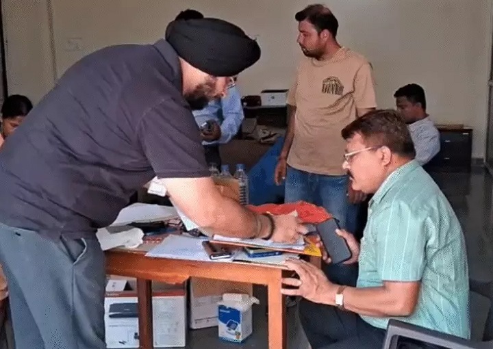 ईओडब्ल्यू का छापा ईओडब्ल्यू का छापा