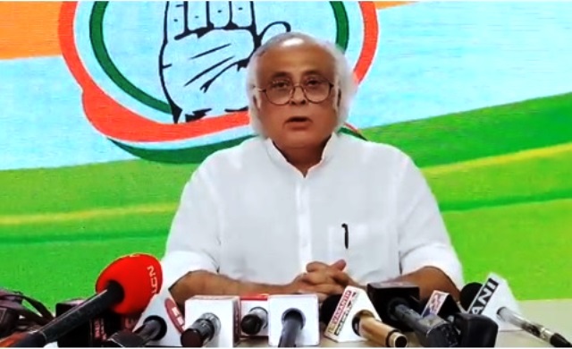 कांग्रेस के महासचिव जयराम रमेश (फाइल फोटो) कांग्रेस के महासचिव जयराम रमेश (फाइल फोटो)