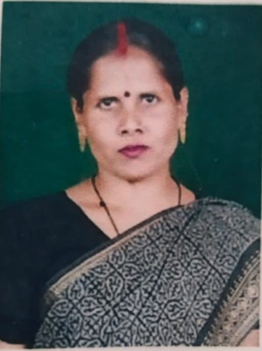 फाइल फोटो शहीद रवि सिंह की माता रेखा सिंह। फाइल फोटो शहीद रवि सिंह की माता रेखा सिंह।