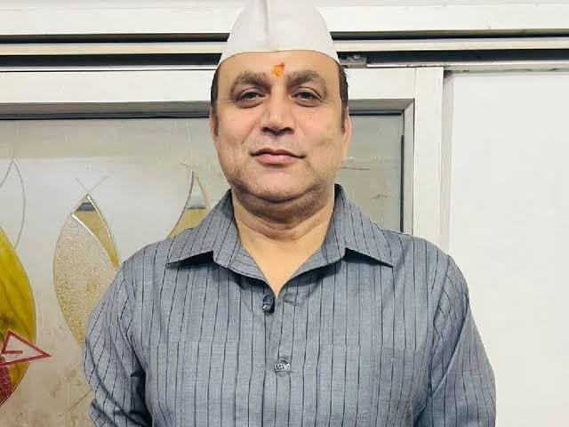 अधिवक्ता दीनू उपाध्याय उर्फ धीरज की फ़ाइल फोटो अधिवक्ता दीनू उपाध्याय उर्फ धीरज की फ़ाइल फोटो