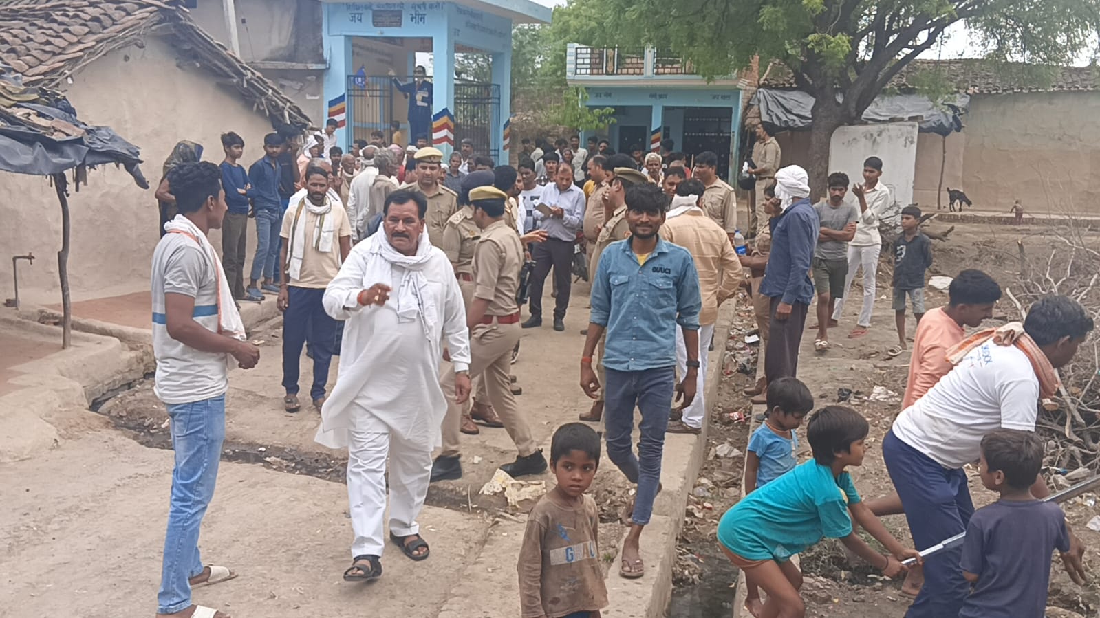 महाराणा प्रताप जयंती पर निकली शोभायात्रा पर जमकर बवाल महाराणा प्रताप जयंती पर निकली शोभायात्रा पर जमकर बवाल