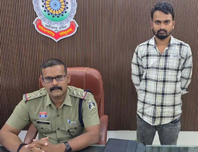 गबन का दूसरा आराेपित गिरफ्तार गबन का दूसरा आराेपित गिरफ्तार