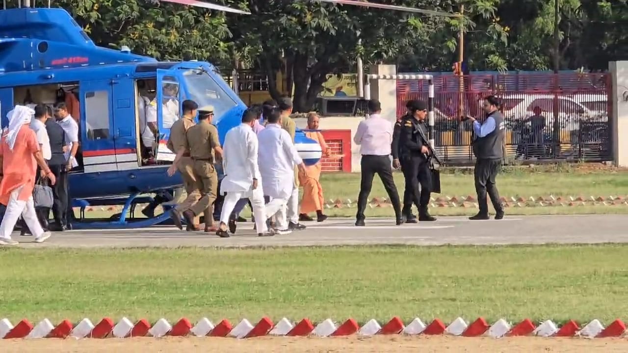 पुलिस लाइन में मुख्यमंत्री