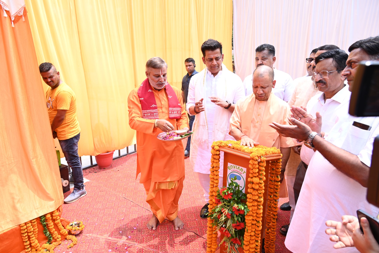 *सीएम योगी ने किया अर्बन फैसिलिटेशन सेंटर और सीनियर सिटीजन डे केयर सेंटर का लोकार्पण *सीएम योगी ने किया अर्बन फैसिलिटेशन सेंटर और सीनियर सिटीजन डे केयर सेंटर का लोकार्पण