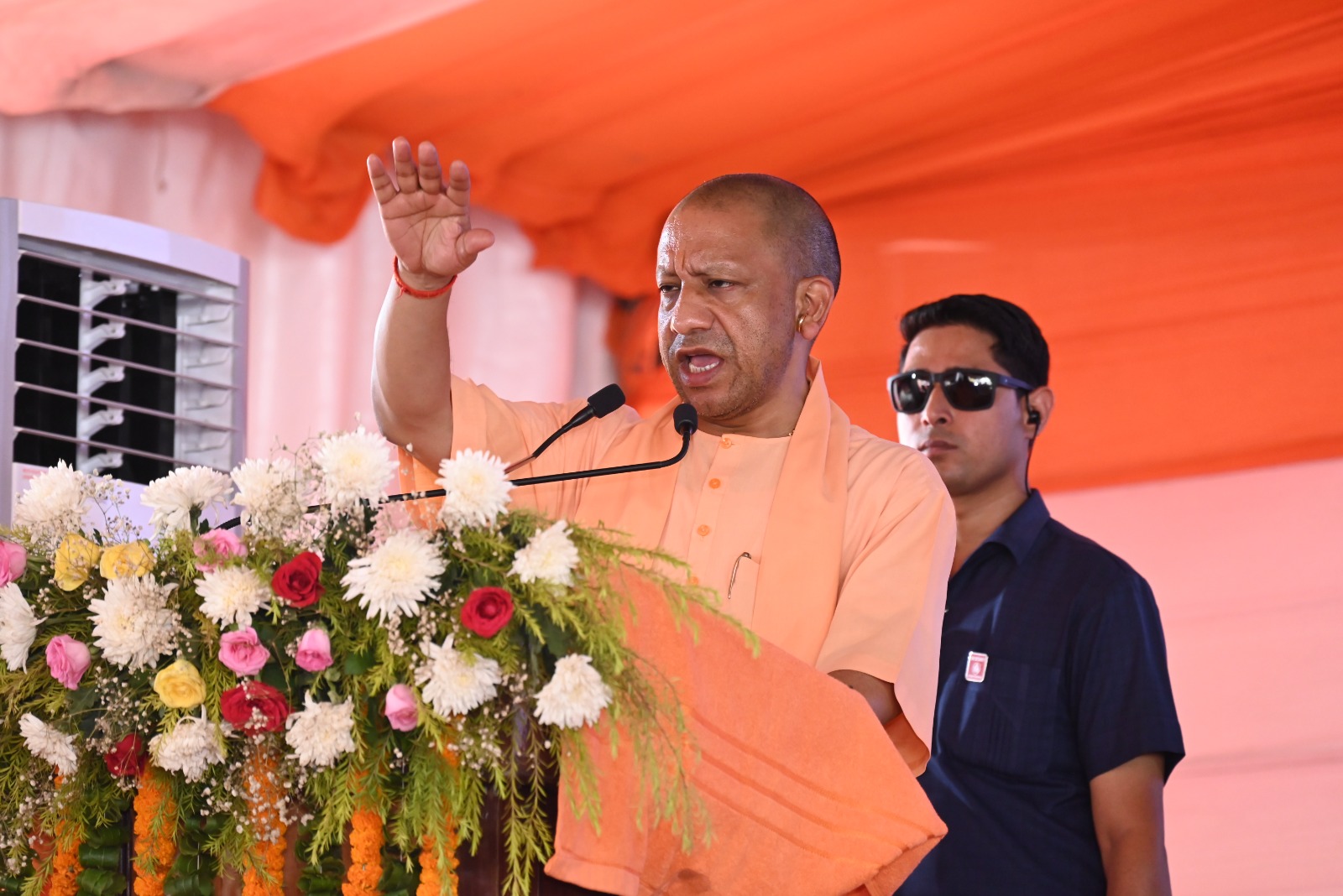 *सीएम योगी ने किया अर्बन फैसिलिटेशन सेंटर और सीनियर सिटीजन डे केयर सेंटर का लोकार्पण *सीएम योगी ने किया अर्बन फैसिलिटेशन सेंटर और सीनियर सिटीजन डे केयर सेंटर का लोकार्पण