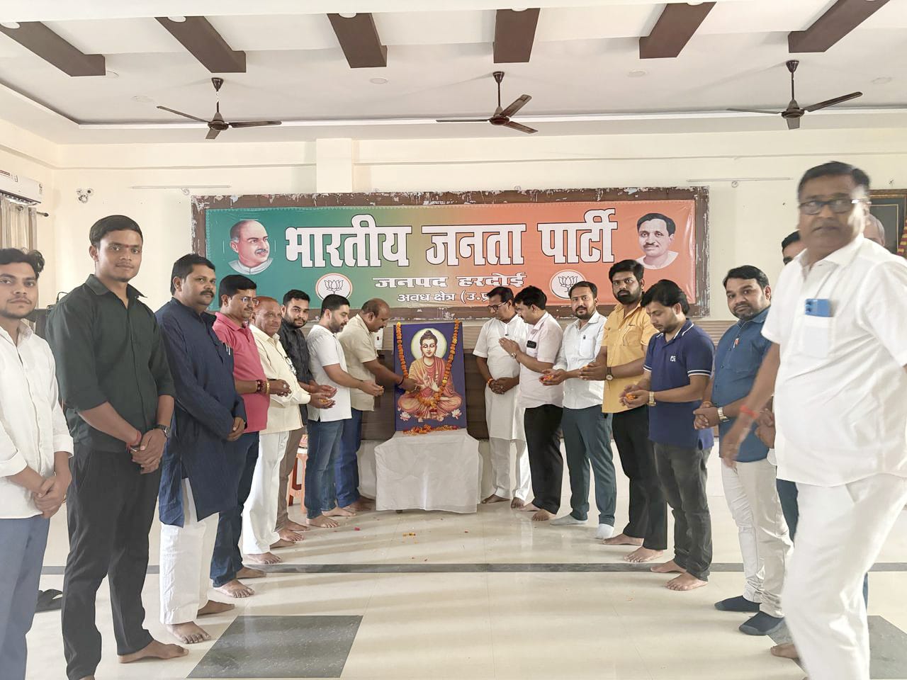 बुद्ध ने अहिंसा, करुणा और समानता के सिद्धांतों पर जोर दिया:अजीत सिंह बब्बन बुद्ध ने अहिंसा, करुणा और समानता के सिद्धांतों पर जोर दिया:अजीत सिंह बब्बन