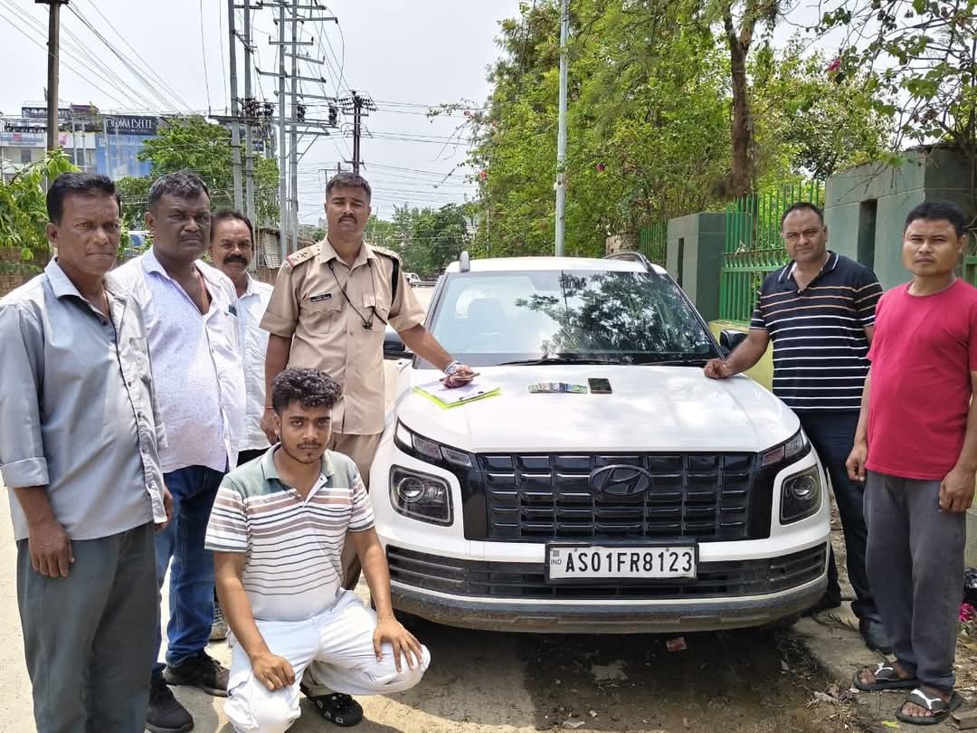 तीन साइबर अपराधी गिरफ्तार तीन साइबर अपराधी गिरफ्तार