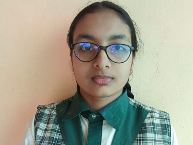 सीहोर जिले की बेटी वेदिका चौहान (परिवार द्वारा उपलब्ध कराई गई तस्वीर) सीहोर जिले की बेटी वेदिका चौहान (परिवार द्वारा उपलब्ध कराई गई तस्वीर)