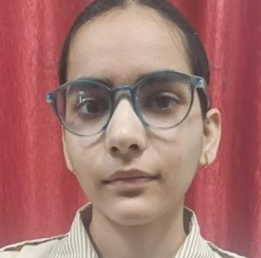 आराध्या का फोटो आराध्या का फोटो