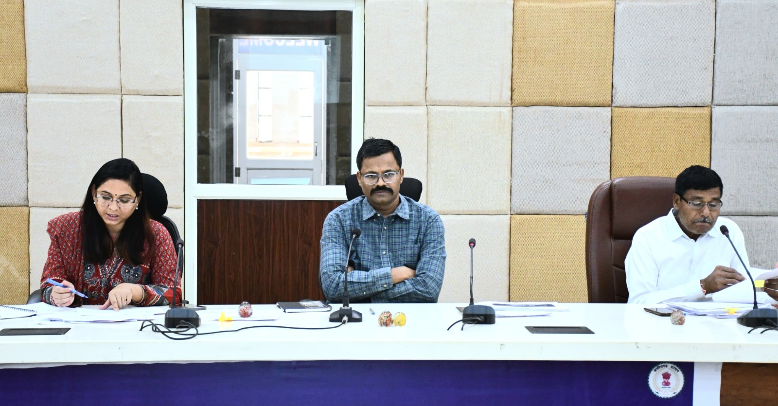 कलेक्टर। कलेक्टर।
