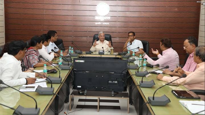 इंदौरः रीजनल ग्रोथ समिट को लेकर संभागायुक्त की अध्यक्षता में बैठक आयोजित इंदौरः रीजनल ग्रोथ समिट को लेकर संभागायुक्त की अध्यक्षता में बैठक आयोजित