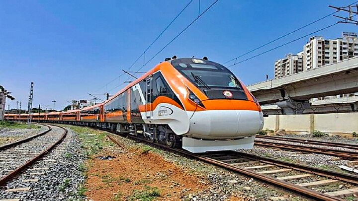 रेल का प्रतीकात्मक चित्र रेल का प्रतीकात्मक चित्र