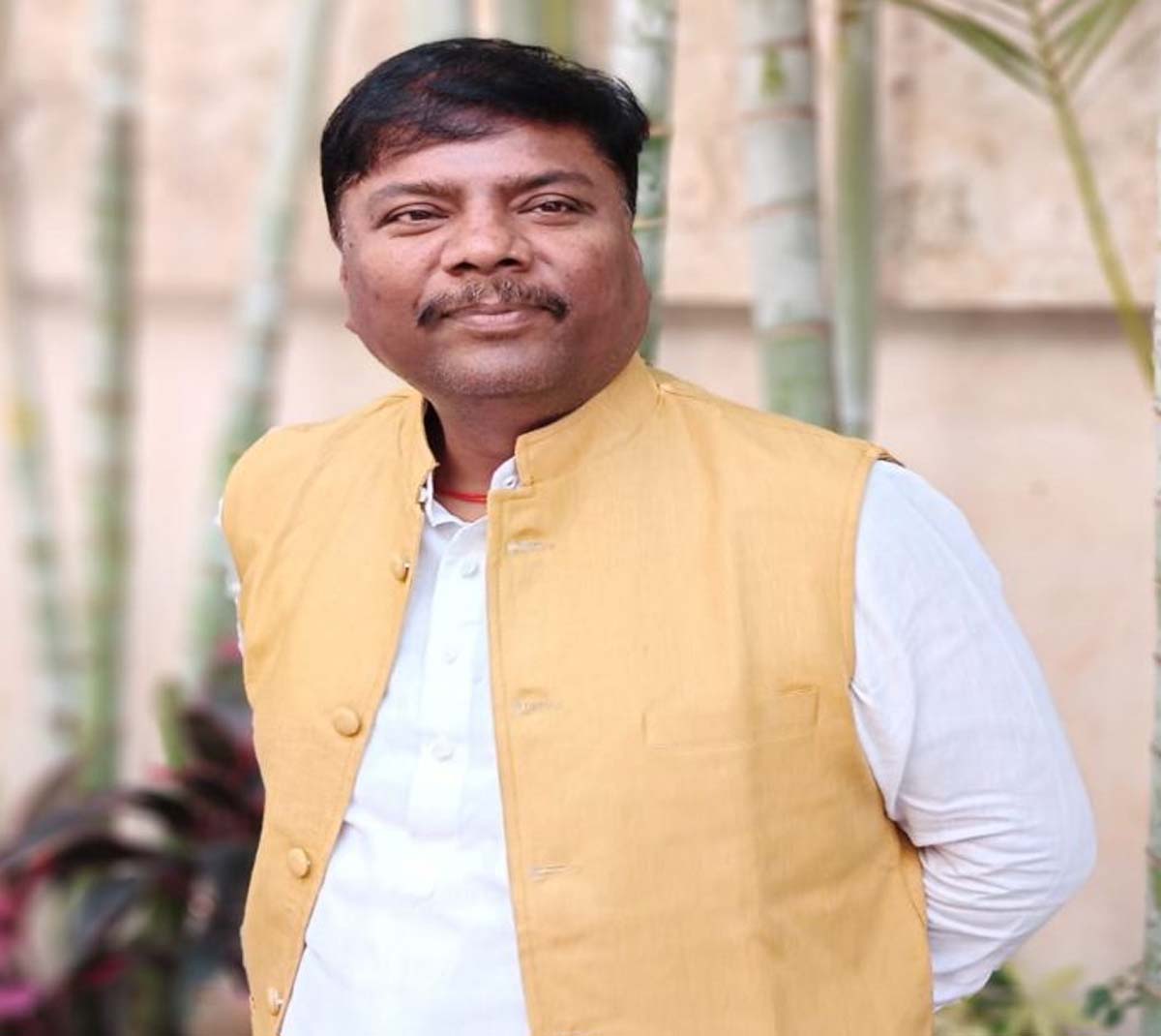 वन मंत्री केदार कश्यप वन मंत्री केदार कश्यप