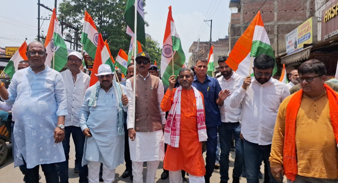 तिरंगा यात्रा की तस्वीर तिरंगा यात्रा की तस्वीर