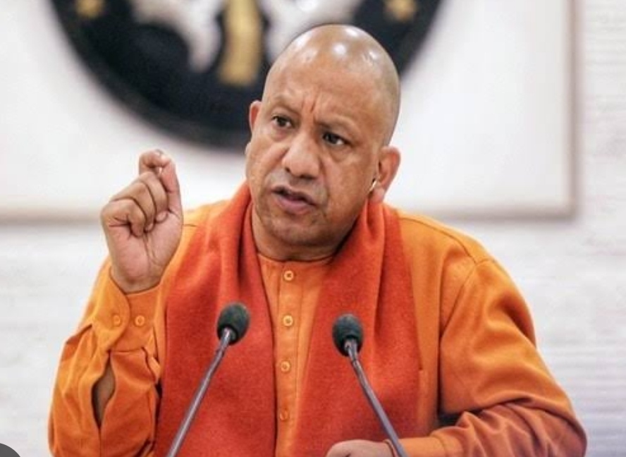 मुख्यमंत्री बैठक में बोलते हुए मुख्यमंत्री बैठक में बोलते हुए