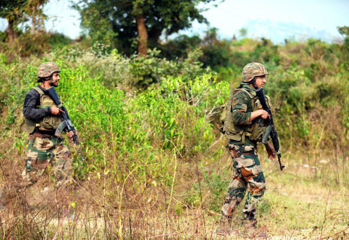 रियासी जिले के एक वन क्षेत्र में संदिग्ध गतिविधि की सूचना मिलने के बाद से सुरक्षाबलों का तलाशी अभियान जारी रियासी जिले के एक वन क्षेत्र में संदिग्ध गतिविधि की सूचना मिलने के बाद से सुरक्षाबलों का तलाशी अभियान जारी