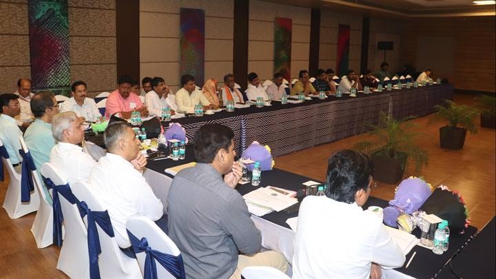 वन संसाधनों के संरक्षण एवं प्रबंधन पर दो दिवसीय संभागीय कार्यशाला वन संसाधनों के संरक्षण एवं प्रबंधन पर दो दिवसीय संभागीय कार्यशाला
