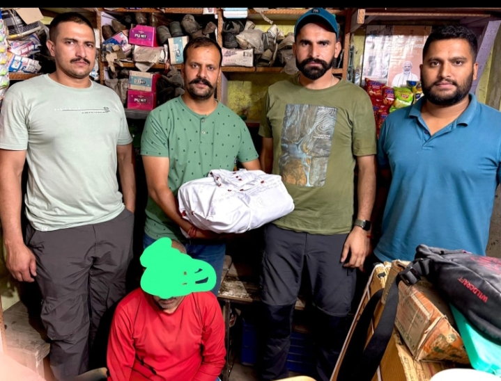 पोंटा में किराये के मकान में चल रहा था नशे का व्यापार ,19. 864 ग्राम चुरा पोस्त के साथ 2 गिरफ्तार। पोंटा में किराये के मकान में चल रहा था नशे का व्यापार ,19. 864 ग्राम चुरा पोस्त के साथ 2 गिरफ्तार।